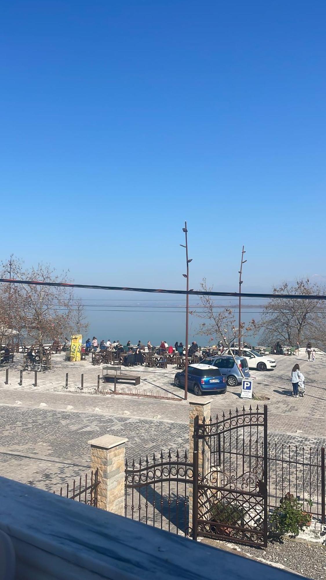 Hotel Casa Vacanze Shiroke Екстериор снимка